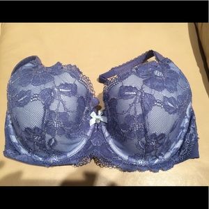 Victoria’s Secret BBV Demi Bra 34DD